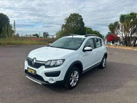 RENAULT SANDERO 1.6 STEPWAY 8V FLEX 4P AUTOMATIZADO RENAULT SANDERO 1.6 STEPWAY 8V FLEX 4P AUTOMATIZADO
